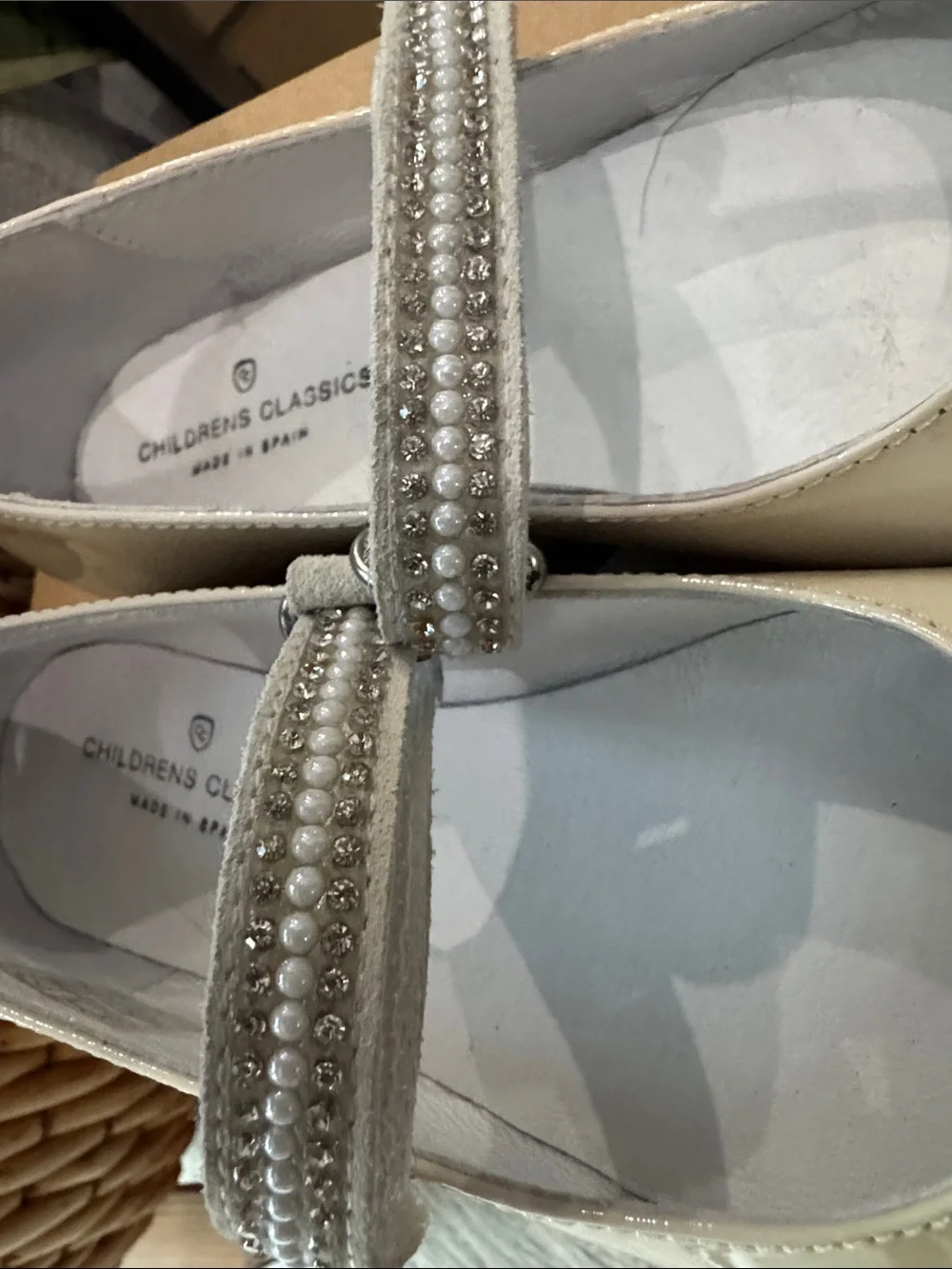 Childrens Classics Girls Patent Leather Dress Shoes